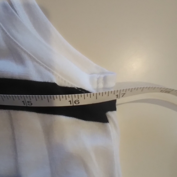 💎Halogen Black & White Back Keyhole Tank Top Sz M NWT💎 - Picture 12 of 15